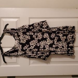 Dress - Mid thigh length